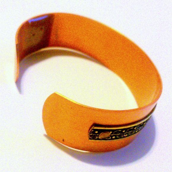 Vintage Copper Cuff Bracelet with Leaf Embossed Center - Picture 3 of 4